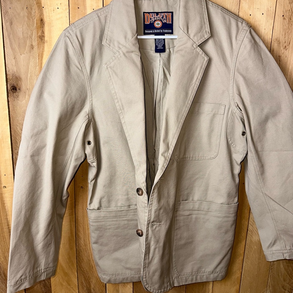 Duluth trading company men’s fishing/hunting jacket